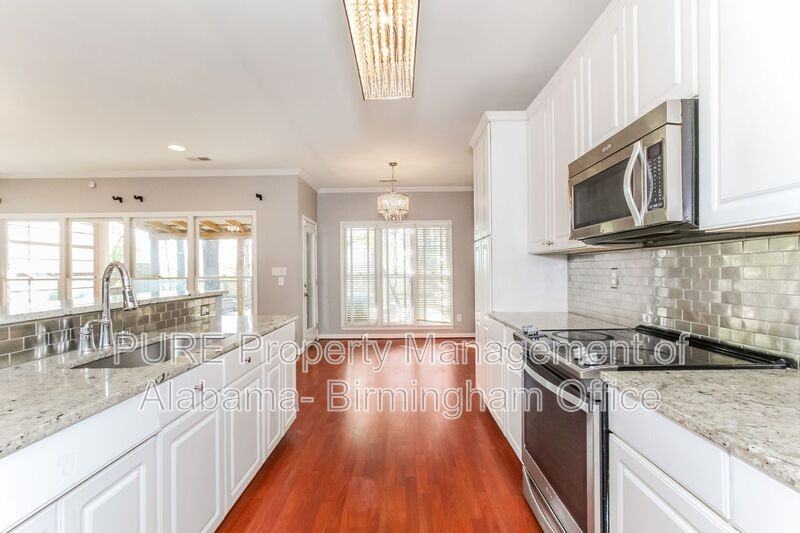 1135 Berwick Rd - Photo 7 of 21