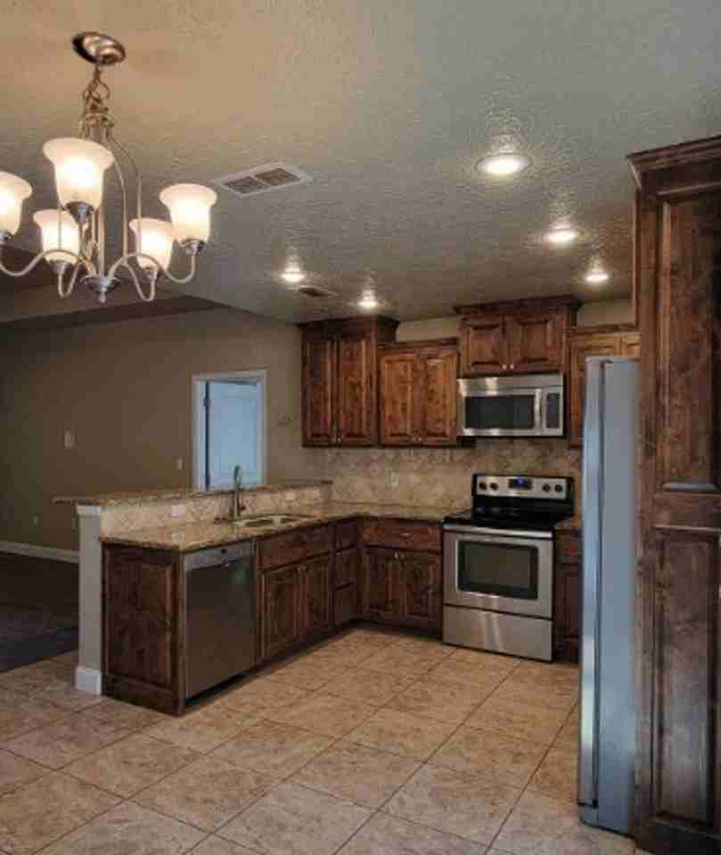 404 Almond Tree Ln - Photo 6 of 19