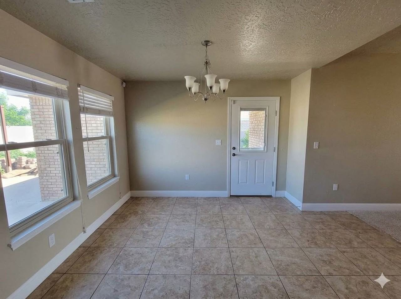 404 Almond Tree Ln - Photo 7 of 19