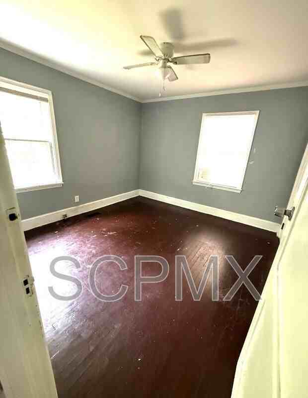 2934 Shady Ln - Photo 3 of 7