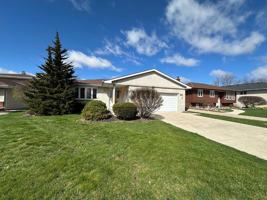 featured image of 8814 Jefferson Ct