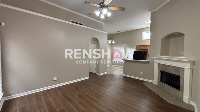 2634 Bending Elm Cv - Photo 2 of 17