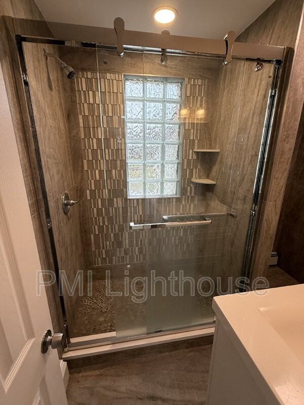 115 8th Ave - Photo 4 of 16