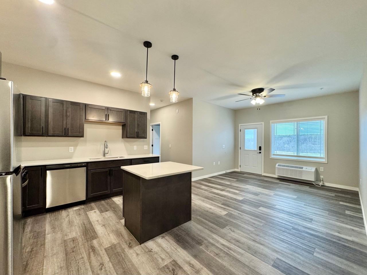 Welcome to Latitude 45! - Photo 3 of 41