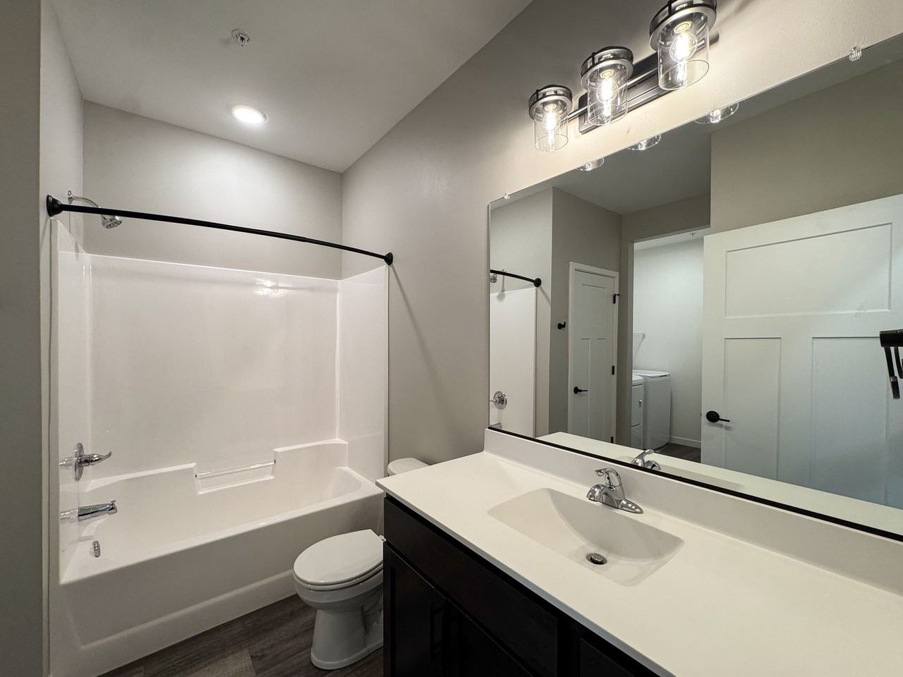 Latitude 45 - Photo 6 of 50