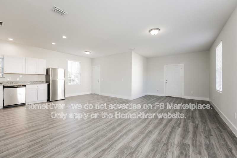 4038 Ponce De Leon Blvd - Photo 5 of 21