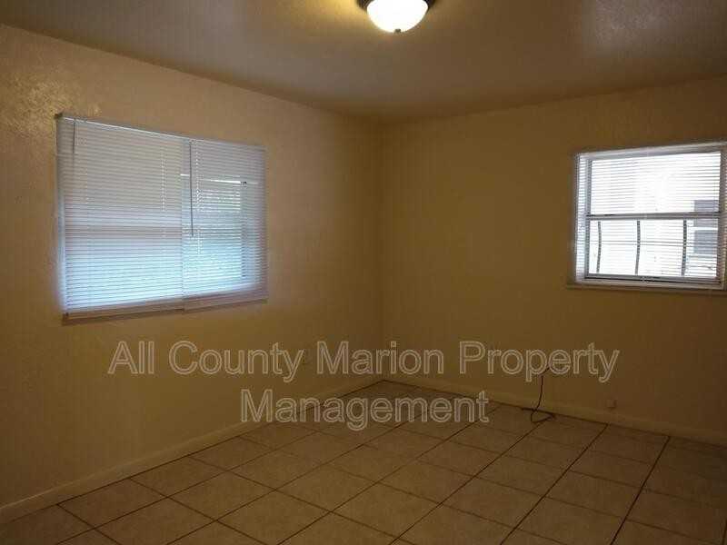 2026 Nw 14th St - Photo 6 of 9