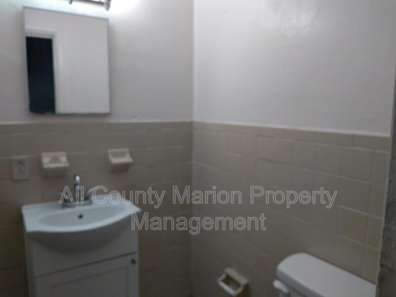 2026 Nw 14th St - Photo 7 of 9