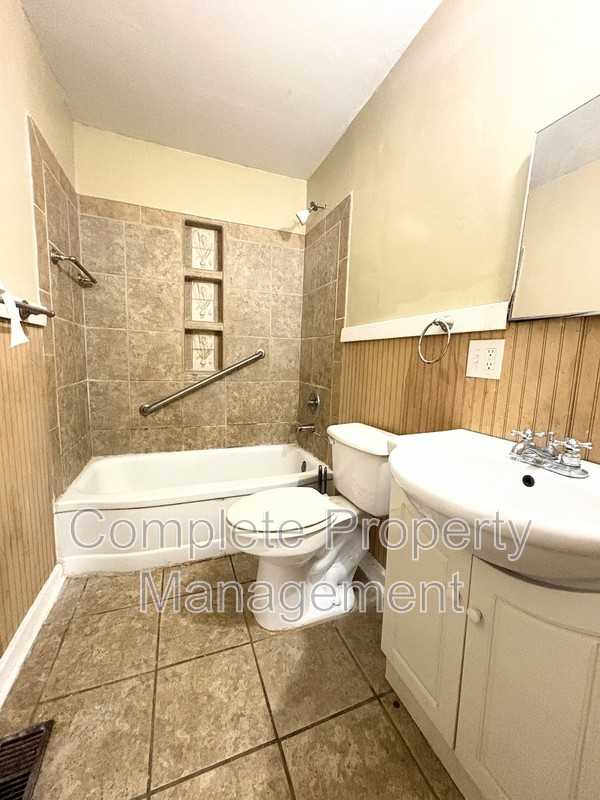 1315 46th Way N - Photo 6 of 6