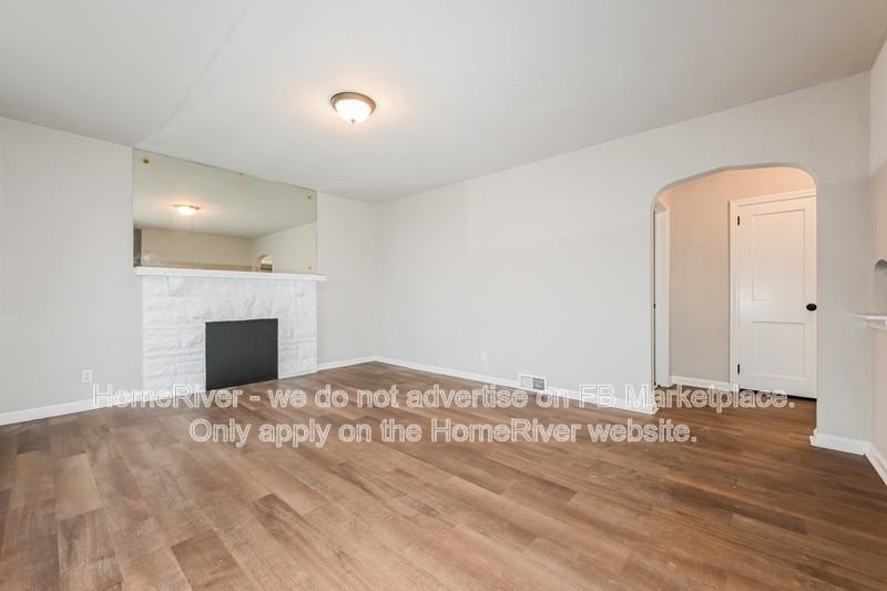 51 Mazer St - Photo 2 of 18