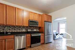 908 W Belle Plaine Ave #1 - Photo 1 of 1