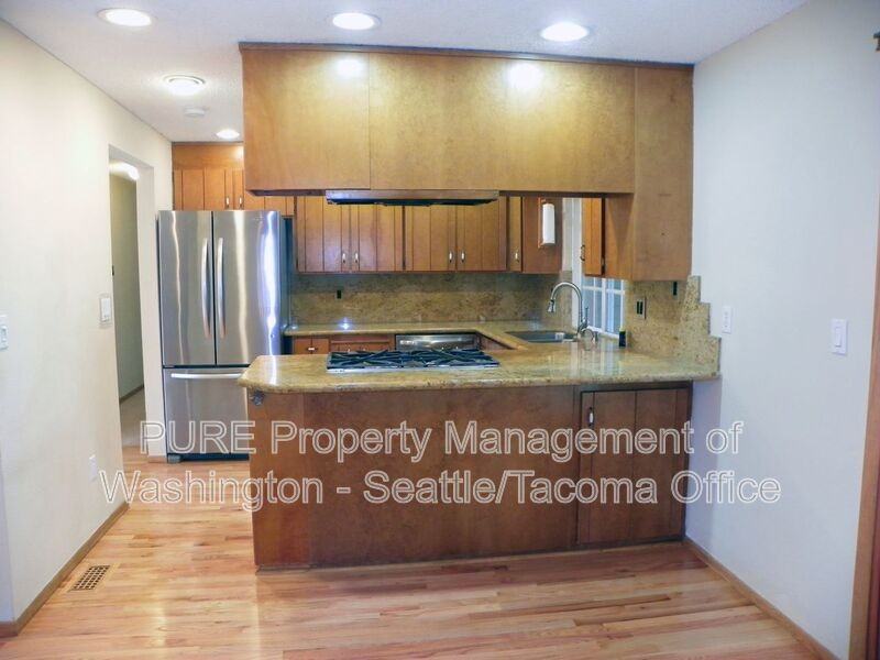 8313 71st St Nw - Photo 6 of 26