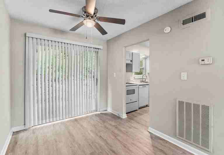 912 Donaldson Rd #107 - Photo 6 of 14