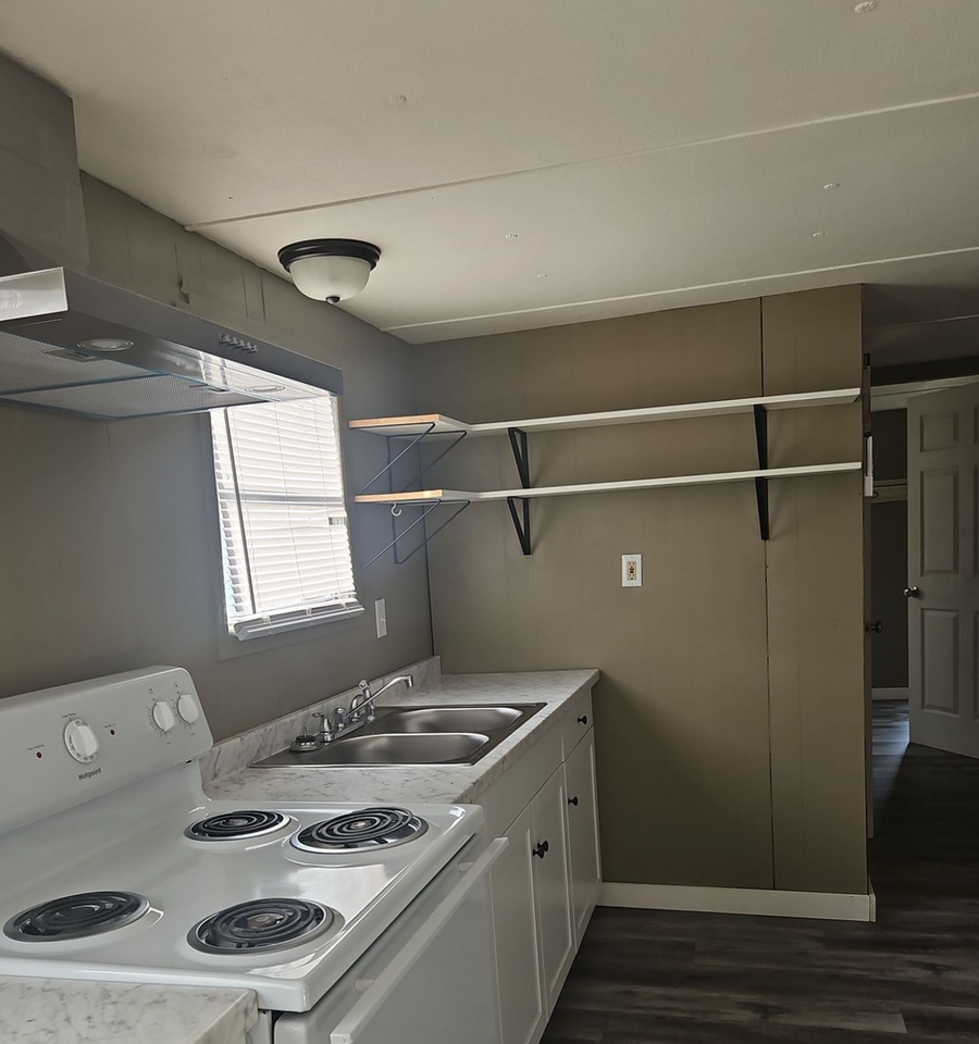 2871 N Charles Ave #11 - Photo 2 of 8