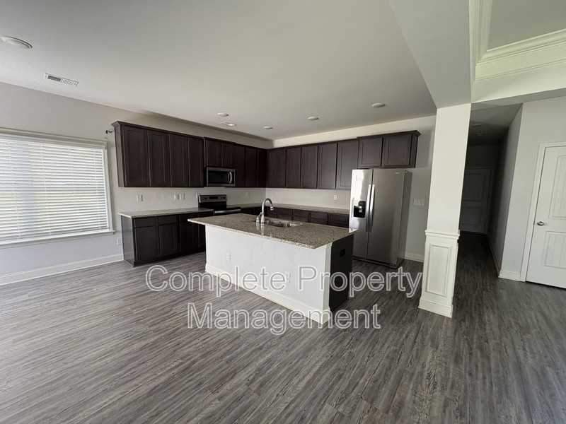 7 Wescott Hill Way Se - Photo 3 of 15