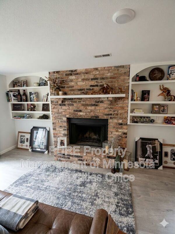 4494 Woodgate Pt - Photo 3 of 11