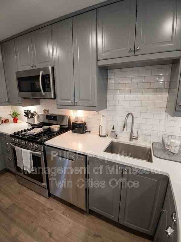 4494 Woodgate Pt - Photo 6 of 11