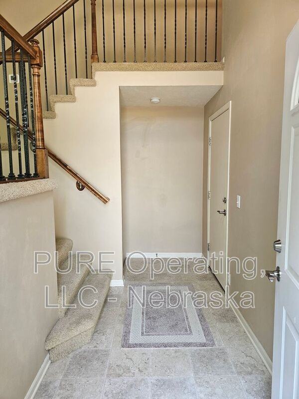 16860 Larimore Ave - Photo 4 of 32