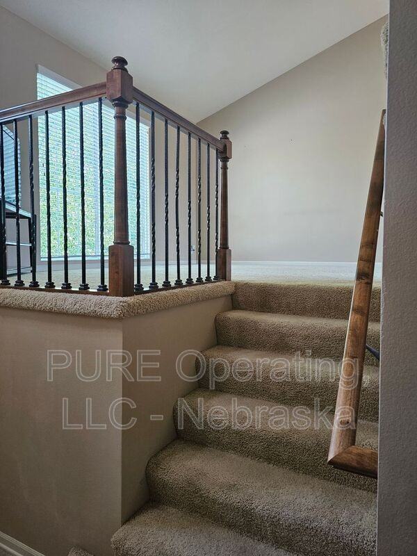 16860 Larimore Ave - Photo 5 of 32