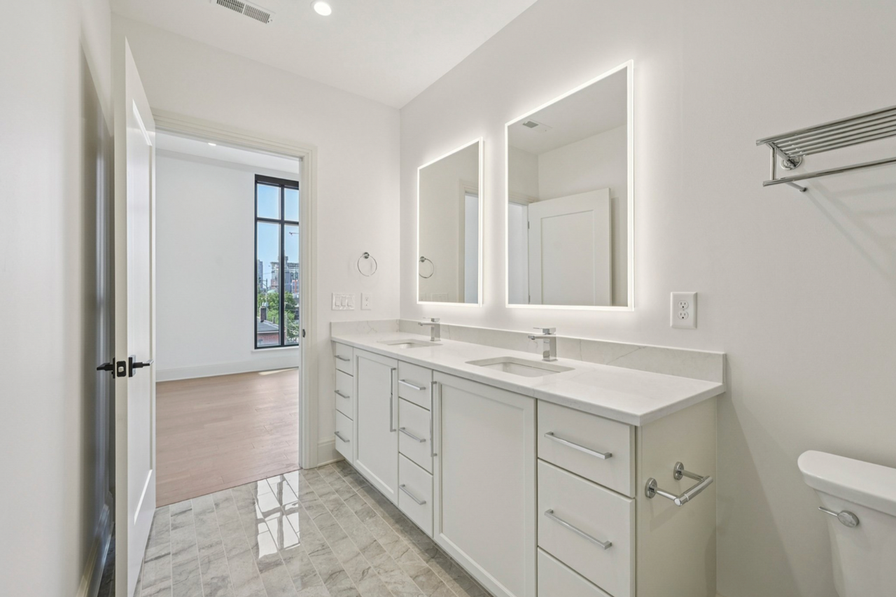 Parkside On Pearl - Photo 2 of 35