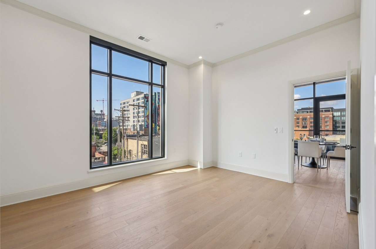 Parkside On Pearl - Photo 4 of 35