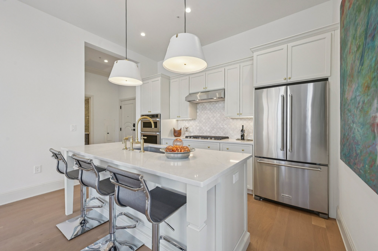 Parkside On Pearl - Photo 7 of 35