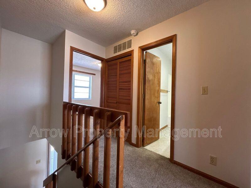 1322 S Jackson St - Photo 7 of 13