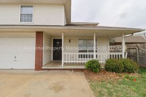 featured image of 1307 N Willow Dr #B