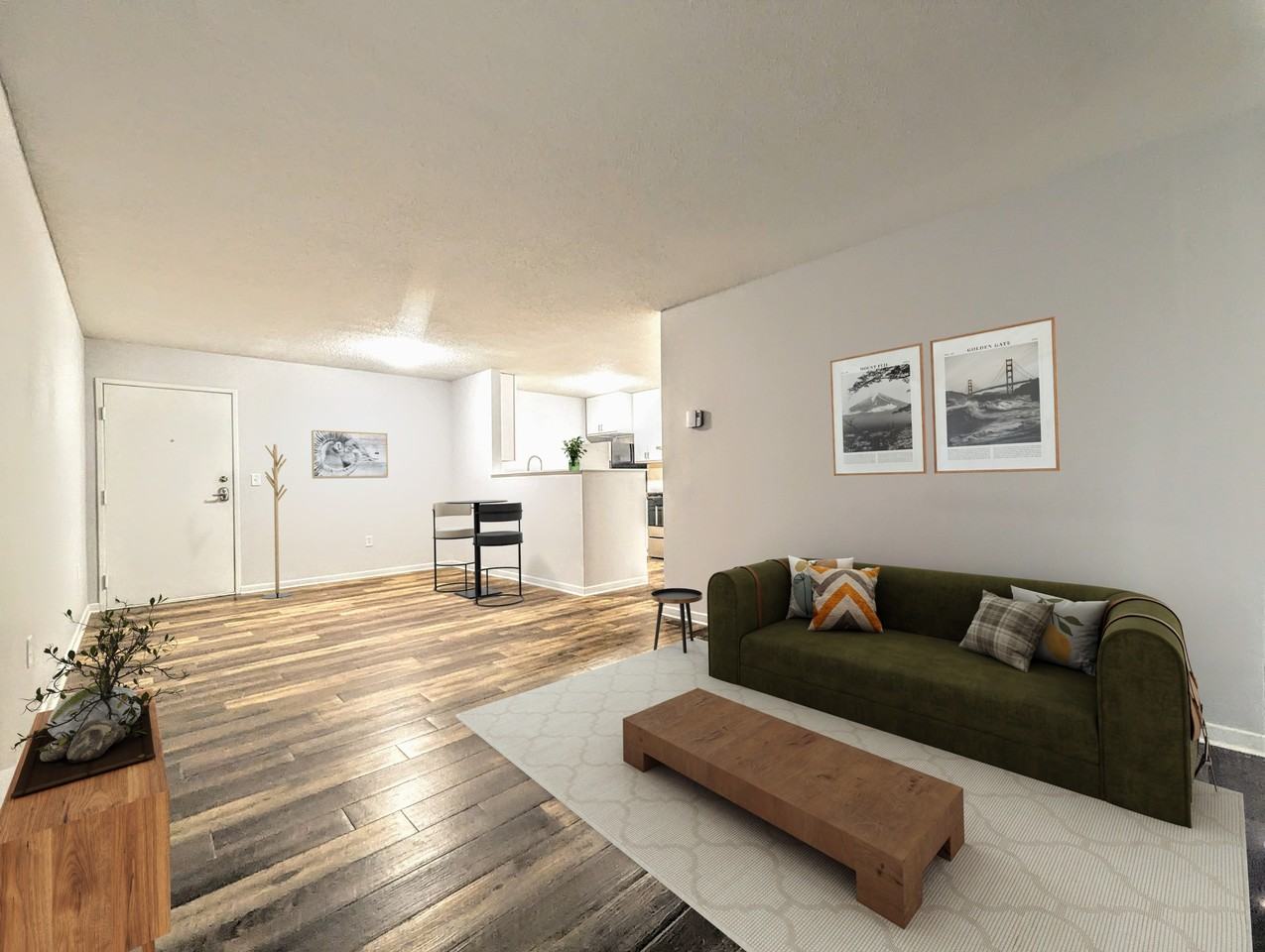 406 East 15th Street - Photo 3 of 7