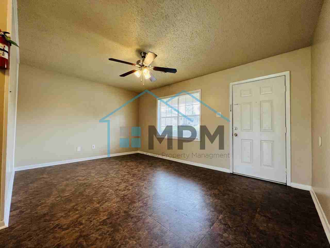 501 Gulpha Drive - Photo 5 of 6