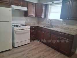 featured image of 392 Hickory St #1E