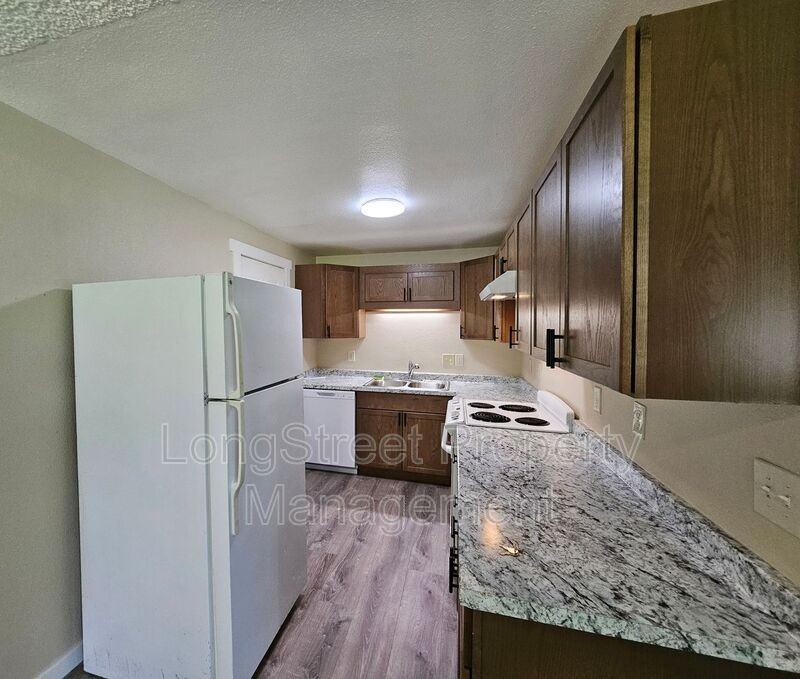 17615 Sw Blanton St - Photo 7 of 24