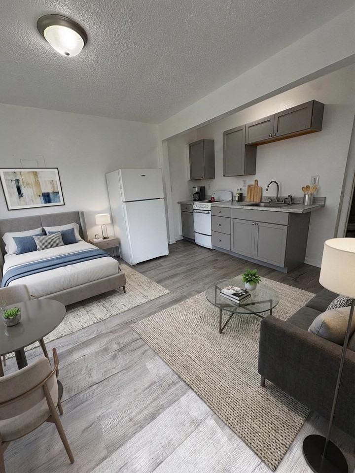 685 East Michigan Avenue - Photo 5 of 20