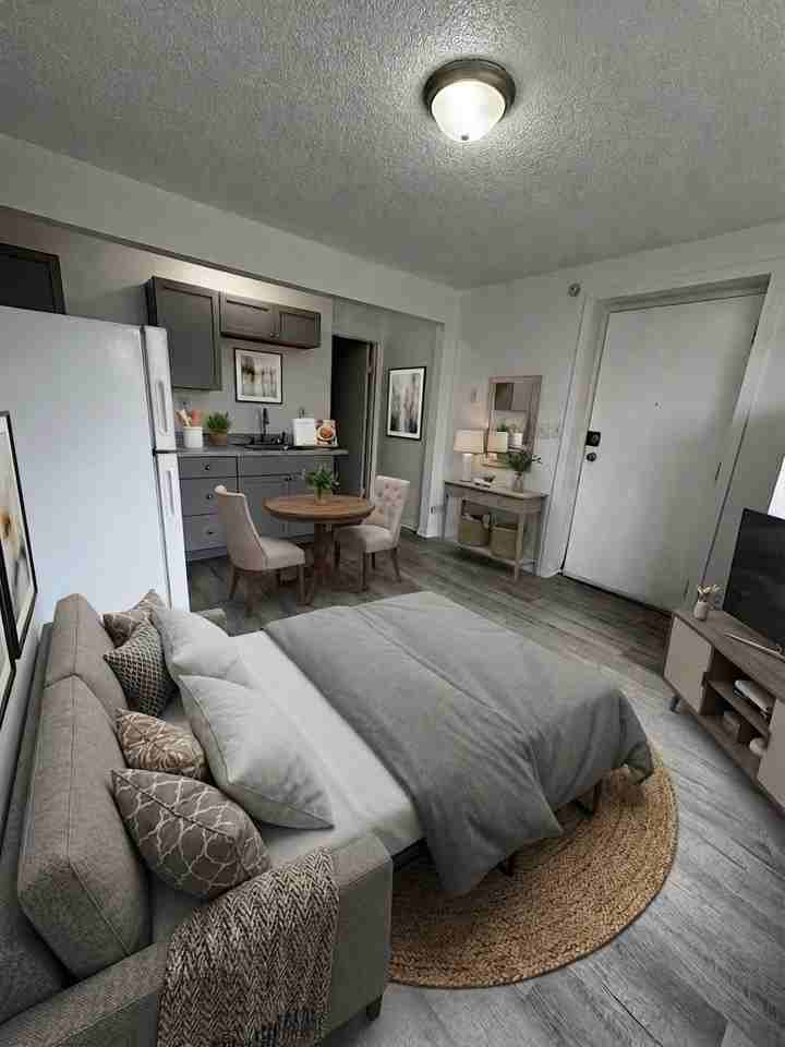 685 East Michigan Avenue - Photo 7 of 20