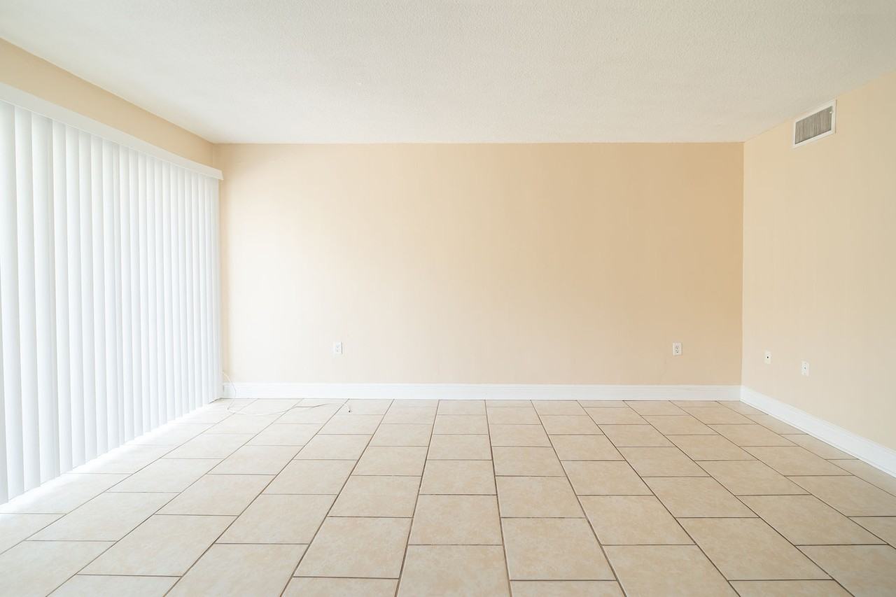 Capitol Village - Photo 3 of 10