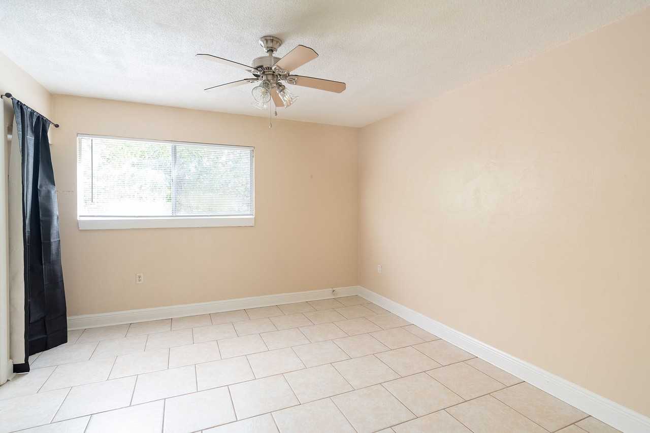 Capitol Village - Photo 7 of 10