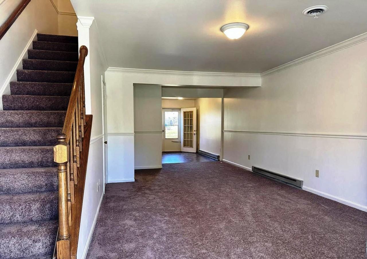 Harwood Road - Photo 3 of 11