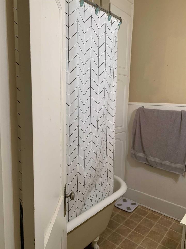 709 B East 45th Street - Photo 5 of 15