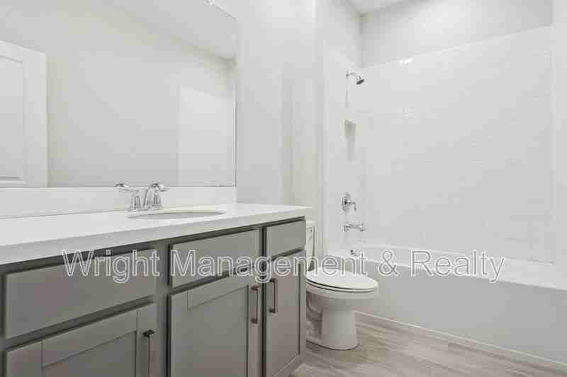 13743 Rangeland Blvd - Photo 7 of 10