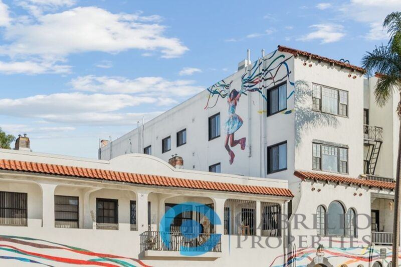 417 Juniper St - Photo 4 of 11