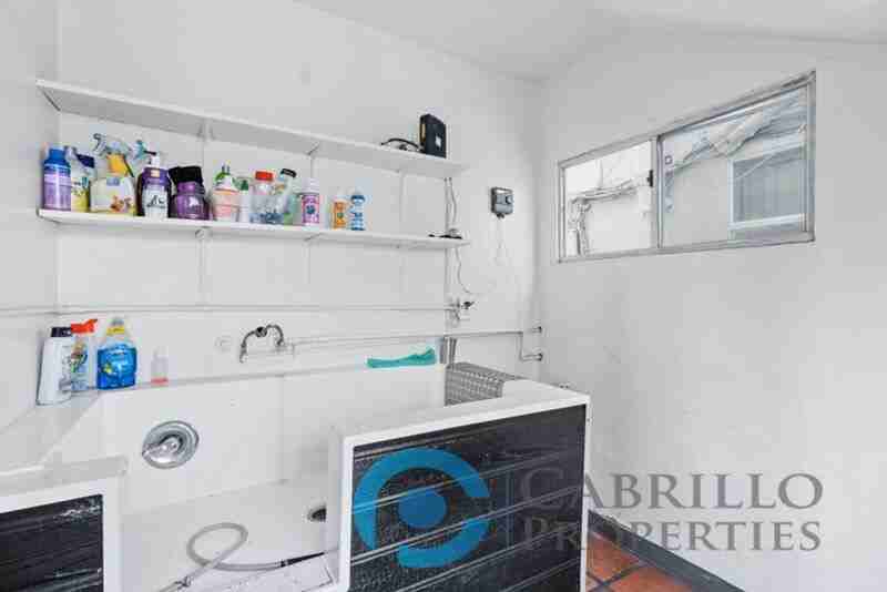 417 Juniper St - Photo 7 of 11