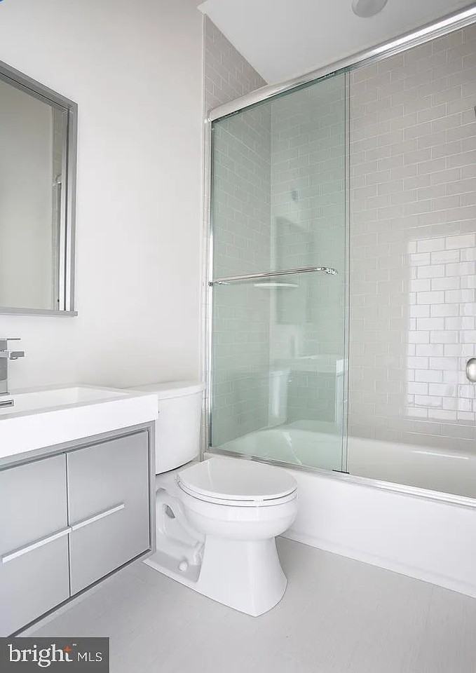 2407 Wharton Street (Lease Only) - Photo 2 of 11