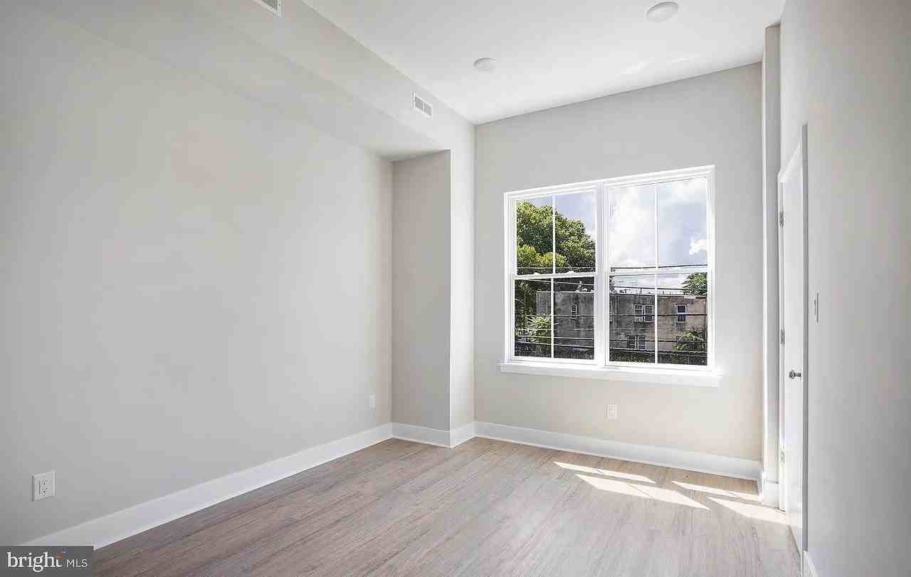 2407 Wharton Street (Lease Only) - Photo 5 of 11