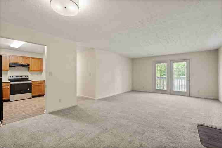 Charlestown Crossing Apartments LLC - Photo 2 of 20