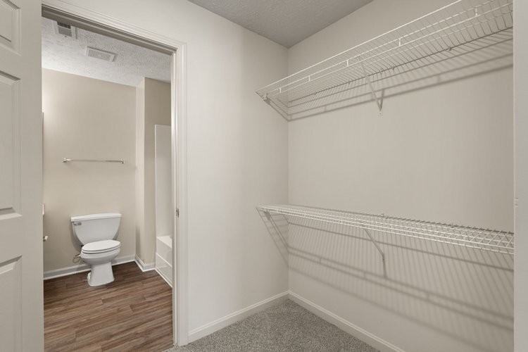 Charlestown Crossing Apartments LLC - Photo 4 of 20
