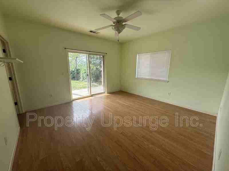 21967 Klamath River Pl - Photo 5 of 12