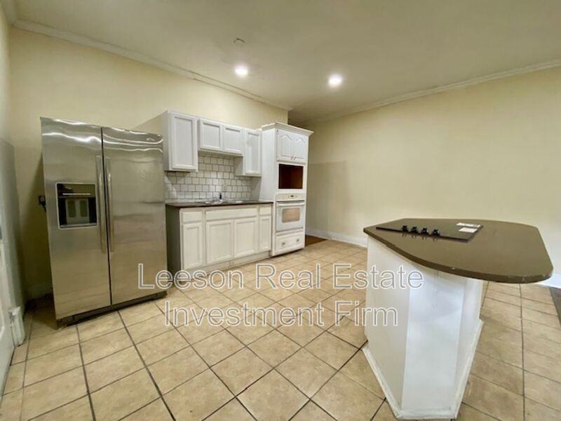 548 Dalzell St - Photo 5 of 12