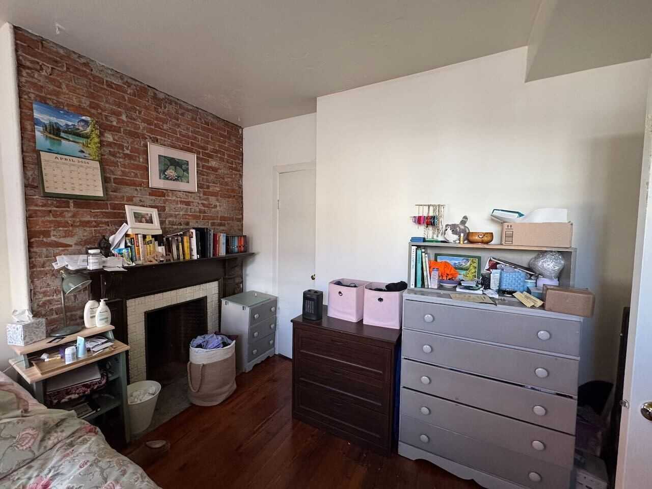21 - 911 Pine St - Photo 3 of 26