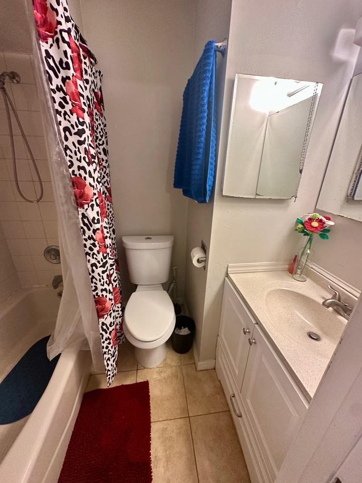 839 Georgia Avenue - Photo 6 of 7