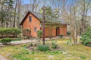 featured image of 5974 Ladysmeade Ln